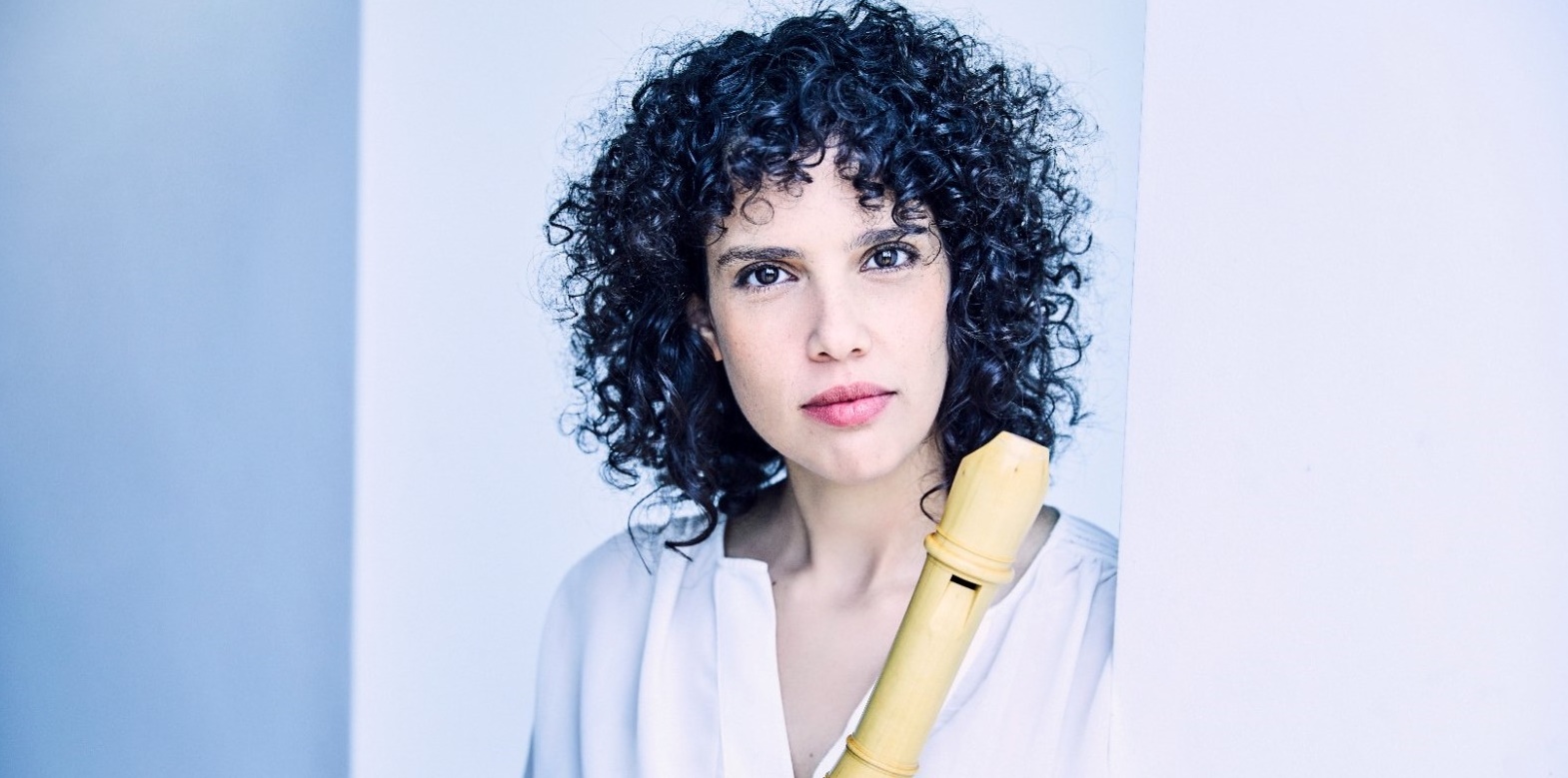 Imagen de Tamar Lalo, directora del conjunto Echo et Dulce
